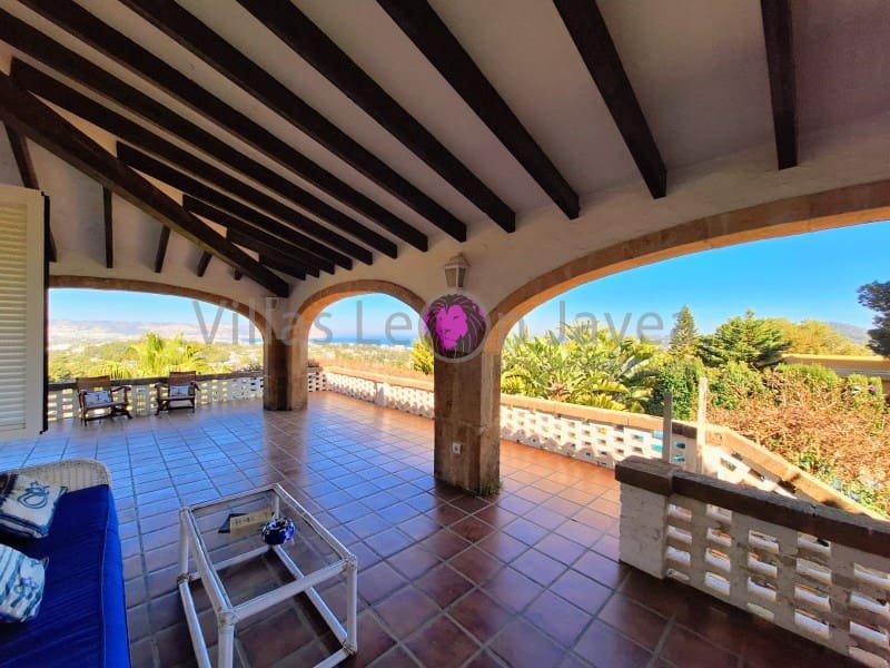 8 sypialnia Willa na sprzedaż w Javea / Xabia z basenem garażem - 2 350 000 € (Ref: 9627789)