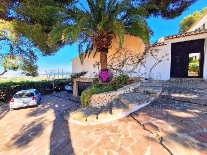 8 sypialnia Willa na sprzedaż w Javea / Xabia z basenem garażem - 2 350 000 € (Ref: 9627789)