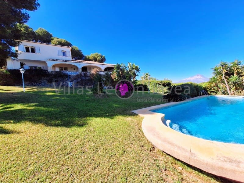 8 sypialnia Willa na sprzedaż w Javea / Xabia z basenem garażem - 2 350 000 € (Ref: 9627789)