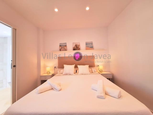   3 soveværelse   ferieLejlighed i Arenal, Javea / Xàbia med   garage  - € 1.239 (Ref: 9630272)