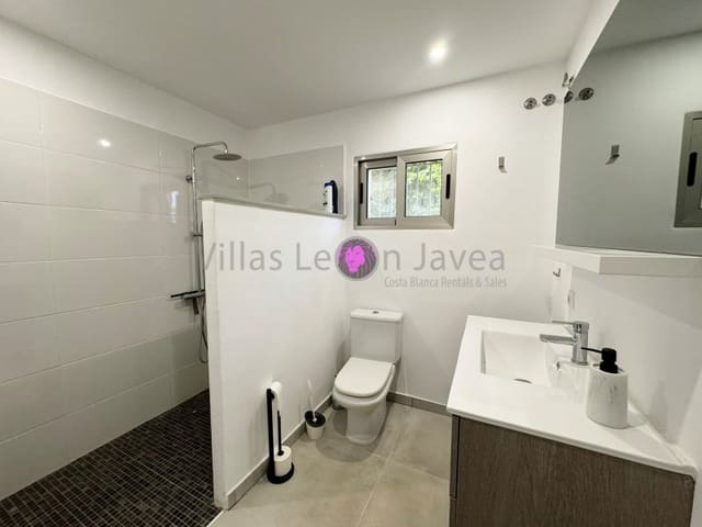 5 soverom Villa til salgs i El Montgó, Dénia med svømmebasseng garasje - € 785 000 (Ref: 9670522)