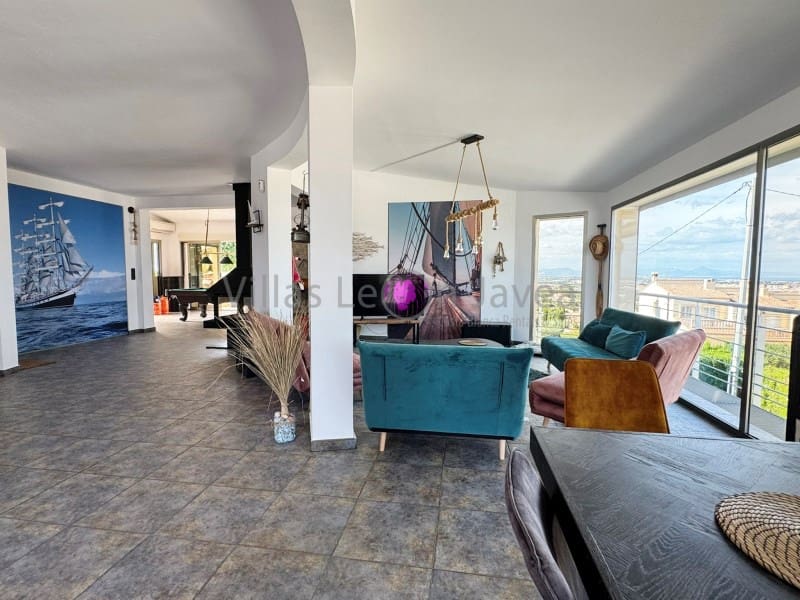 5 soverom Villa til salgs i Denia med svømmebasseng garasje - € 785 000 (Ref: 9670522)