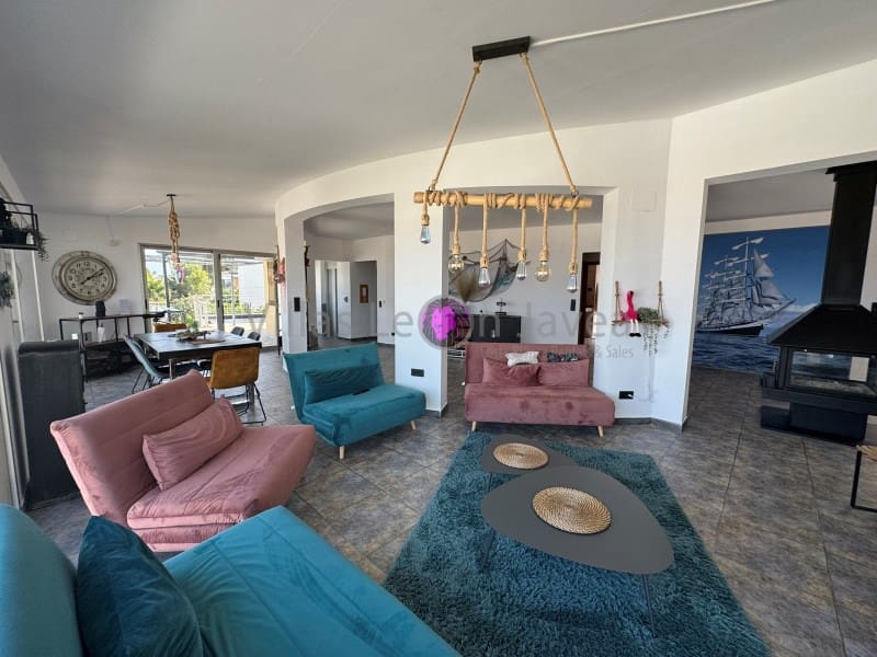 5 soverom Villa til salgs i Denia med svømmebasseng garasje - € 785 000 (Ref: 9670522)