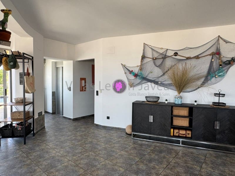 5 soverom Villa til salgs i Denia med svømmebasseng garasje - € 785 000 (Ref: 9670522)