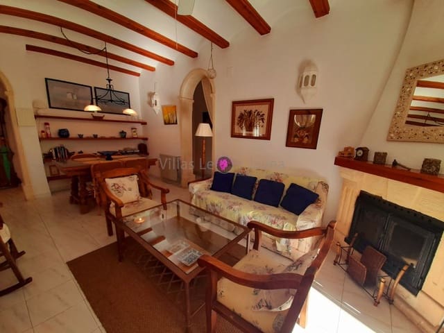 2 bedroom Apartment for rent in Arenal, Javea / Xàbia - € 900 (Ref: 9723593)