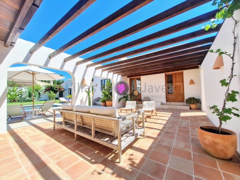 5 makuuhuone Huvila vuokrattavana paikassa Javea / Xabia mukana uima-altaan - 5 450 € (Ref: 9723594)