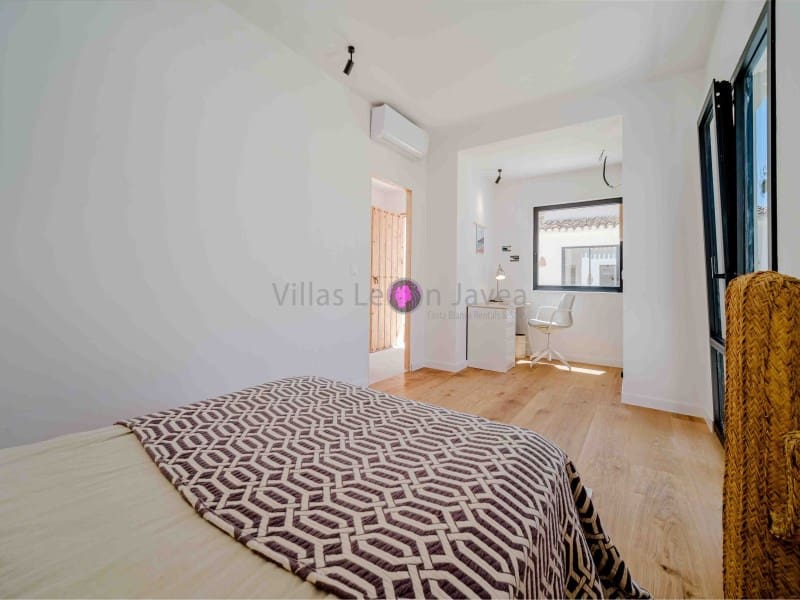 5 makuuhuone Huvila vuokrattavana paikassa Javea / Xabia mukana uima-altaan - 5 450 € (Ref: 9723594)