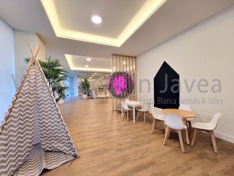 2 bedroom Apartment for rent in Javea / Xabia with pool garage - € 1,300 (Ref: 9723596)