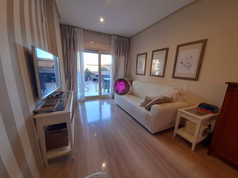 Appartement de 2 chambres à louer à Javea / Xabia avec piscine garage - 1 550 € (Ref: 9723597)