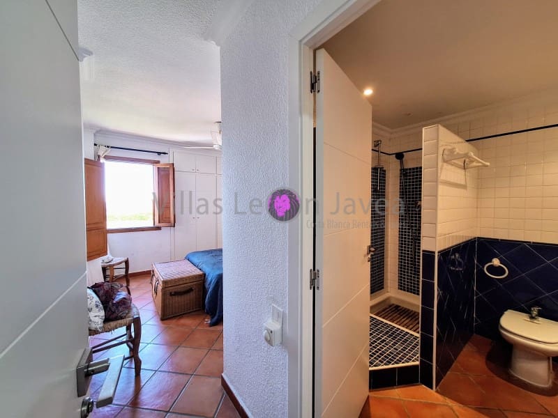 3 bedroom Apartment for rent in Javea / Xabia with pool garage - € 1,250 (Ref: 9723599)