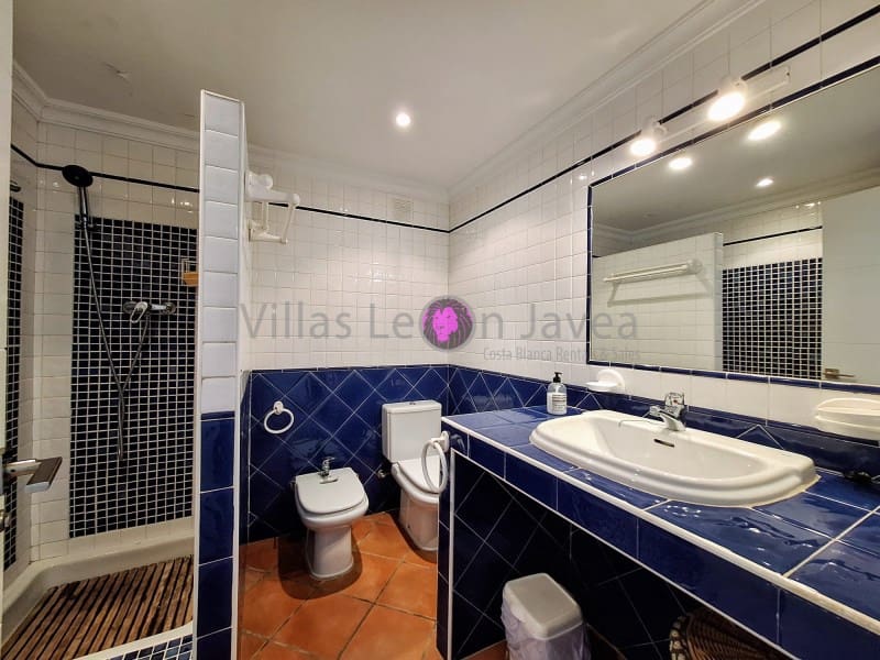 3 bedroom Apartment for rent in Javea / Xabia with pool garage - € 1,250 (Ref: 9723599)