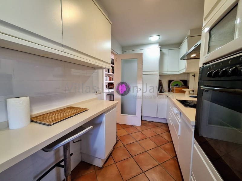 3 bedroom Apartment for rent in Javea / Xabia with pool garage - € 1,250 (Ref: 9723599)