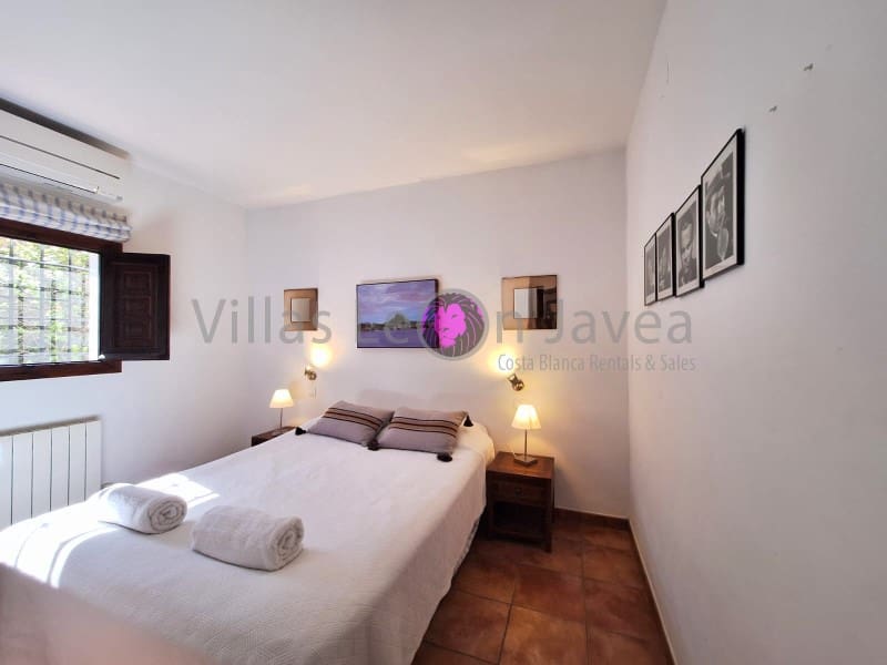 Villa/Maison de 3 chambres à louer à Javea / Xabia avec piscine - 2 690 € (Ref: 9723600)