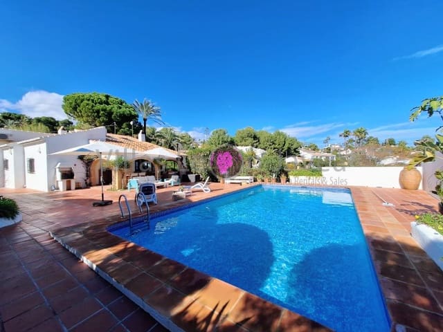 Villa/Maison de 3 chambres à louer à Cap Martí - El Tossalet - Pinomar, Javea / Xàbia avec piscine - 2 690 € (Ref: 9723600)