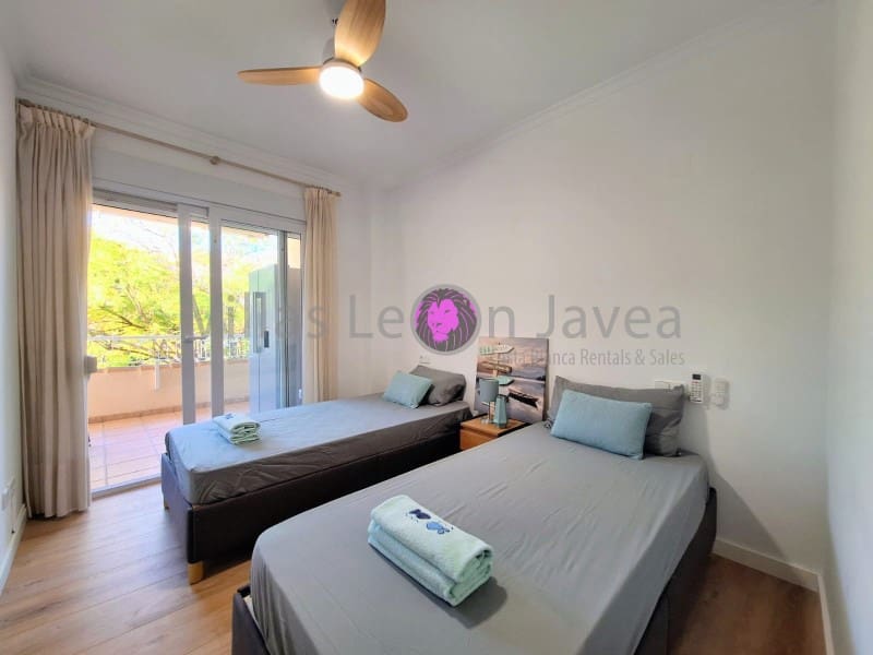 3 bedroom Apartment for rent in Javea / Xabia with pool garage - € 1,330 (Ref: 9723601)
