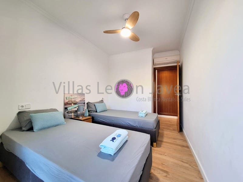 3 bedroom Apartment for rent in Javea / Xabia with pool garage - € 1,330 (Ref: 9723601)