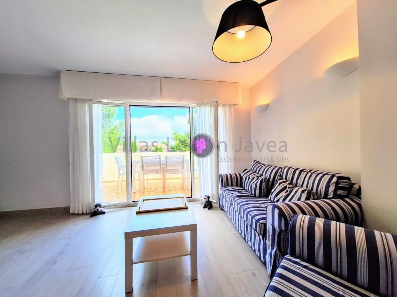 Apartamento de 3 habitaciones en Javea / Xàbia en alquiler con piscina garaje - 1.400 € (Ref: 9723602)