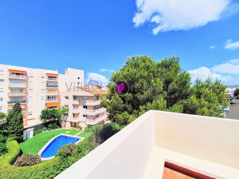 Apartamento de 3 habitaciones en Javea / Xàbia en alquiler con piscina garaje - 1.400 € (Ref: 9723602)