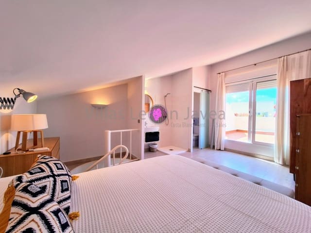 Apartamento de 3 habitaciones en Montañar - El Arenal, Javea / Xàbia en alquiler con piscina garaje - 1.400 € (Ref: 9723602)