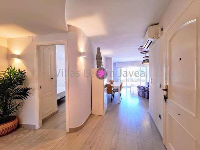 Apartamento de 3 habitaciones en Montañar - El Arenal, Javea / Xàbia en alquiler con piscina garaje - 1.400 € (Ref: 9723602)