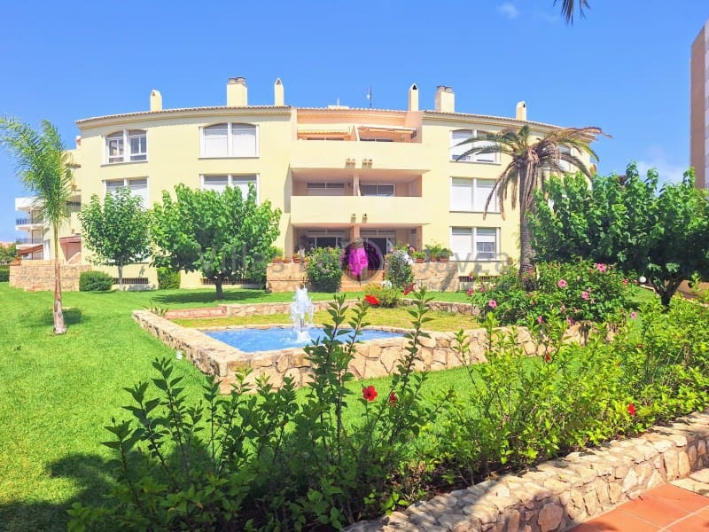 Apartamento de 3 habitaciones en Javea / Xàbia en alquiler con piscina garaje - 1.400 € (Ref: 9723602)