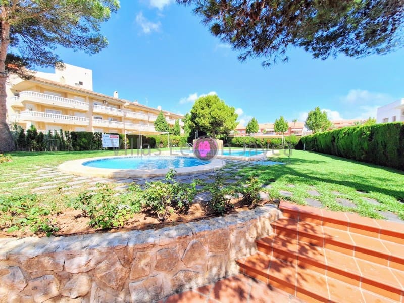Apartamento de 3 habitaciones en Javea / Xàbia en alquiler con piscina garaje - 1.400 € (Ref: 9723602)