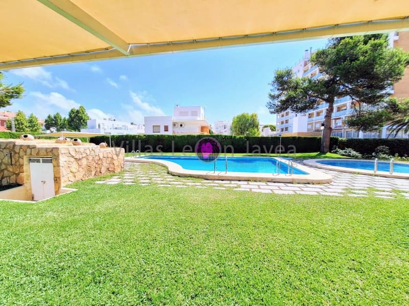 Apartamento de 3 habitaciones en Javea / Xàbia en alquiler con piscina garaje - 1.400 € (Ref: 9723602)