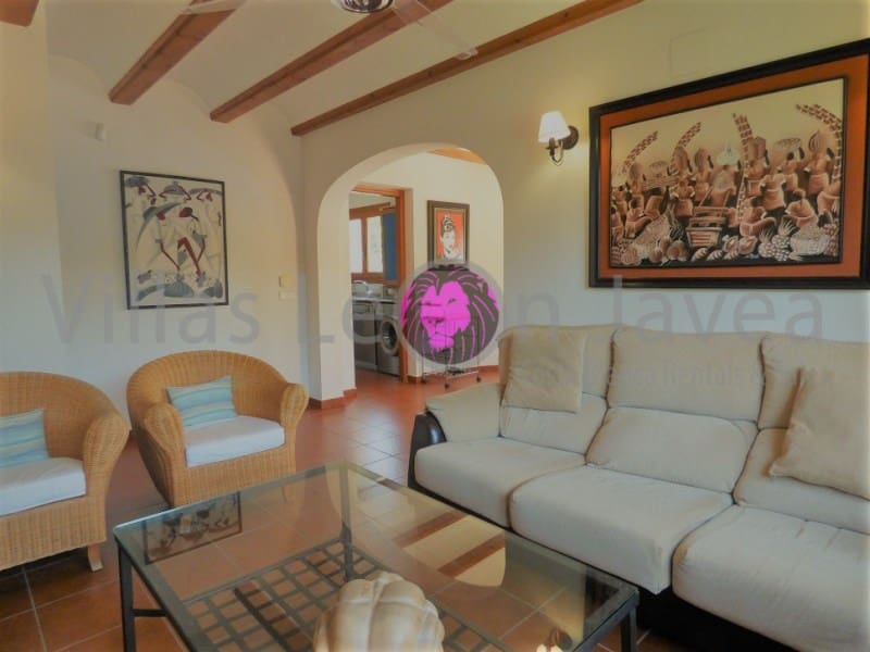 Villa/Maison de 3 chambres à louer à Javea / Xabia avec piscine - 2 000 € (Ref: 9723603)