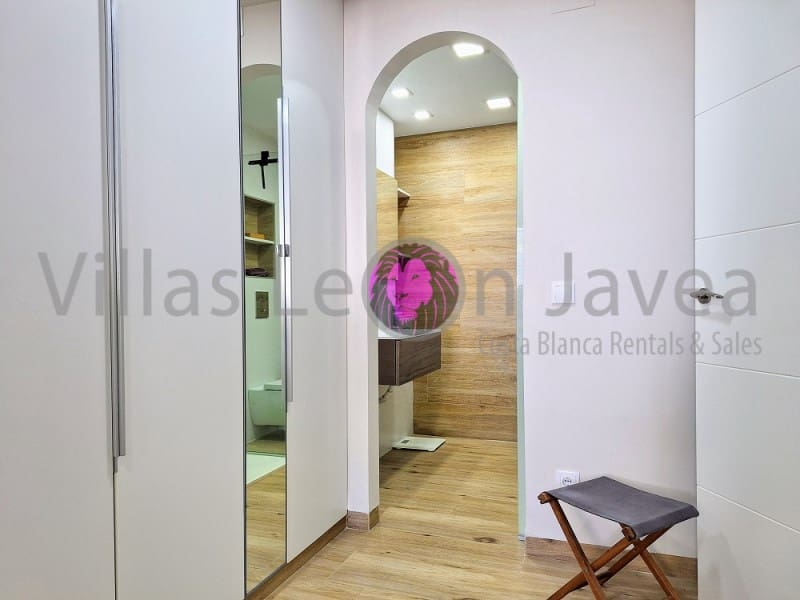 3 bedroom Apartment for rent in Javea / Xabia with garage - € 1,300 (Ref: 9723604)