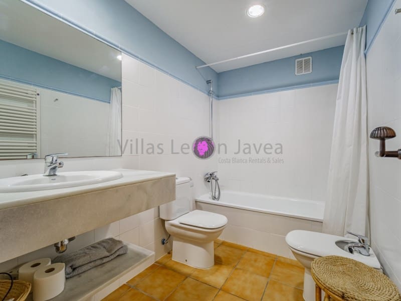 Villa/Maison de 6 chambres à louer à Javea / Xabia avec piscine - 3 700 € (Ref: 9723605)