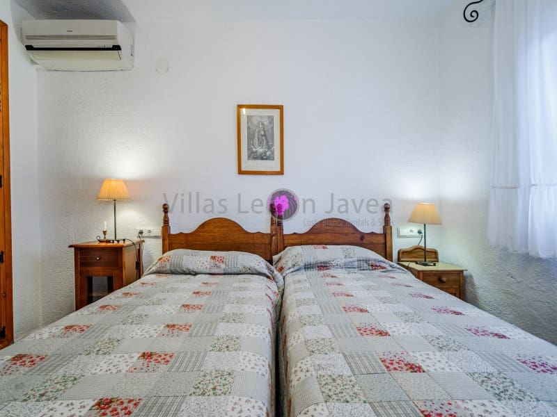 Villa/Maison de 6 chambres à louer à Javea / Xabia avec piscine - 3 700 € (Ref: 9723605)