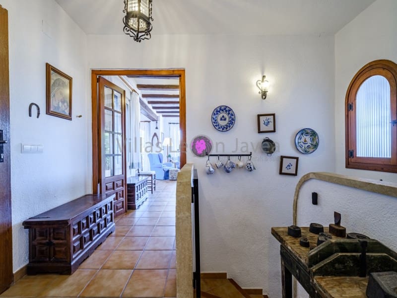 Villa/Maison de 6 chambres à louer à Javea / Xabia avec piscine - 3 700 € (Ref: 9723605)