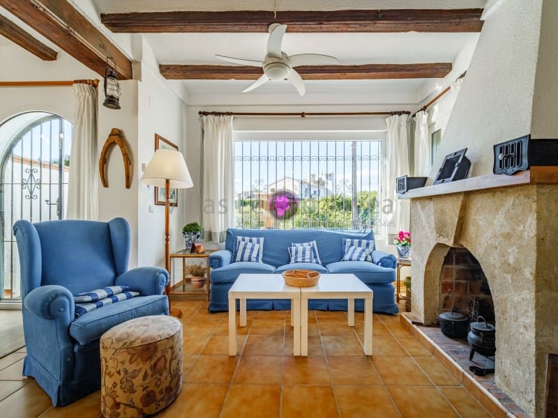 Villa/Maison de 6 chambres à louer à Javea / Xabia avec piscine - 3 700 € (Ref: 9723605)