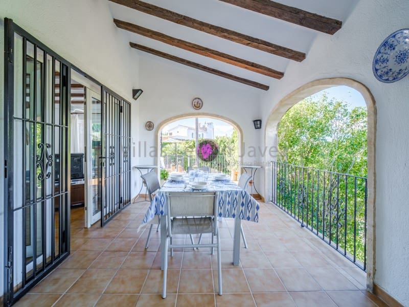 Villa/Maison de 6 chambres à louer à Javea / Xabia avec piscine - 3 700 € (Ref: 9723605)