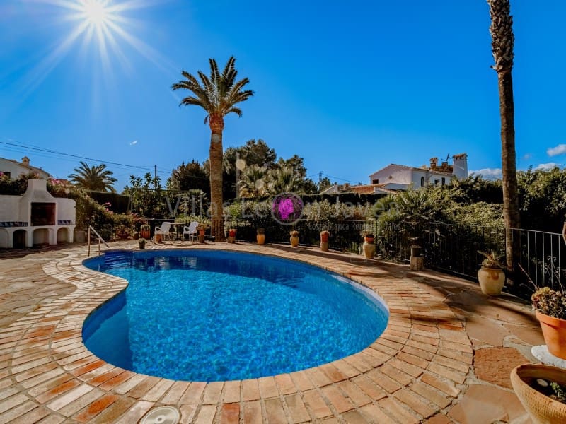 Villa/Maison de 6 chambres à louer à Javea / Xabia avec piscine - 3 700 € (Ref: 9723605)