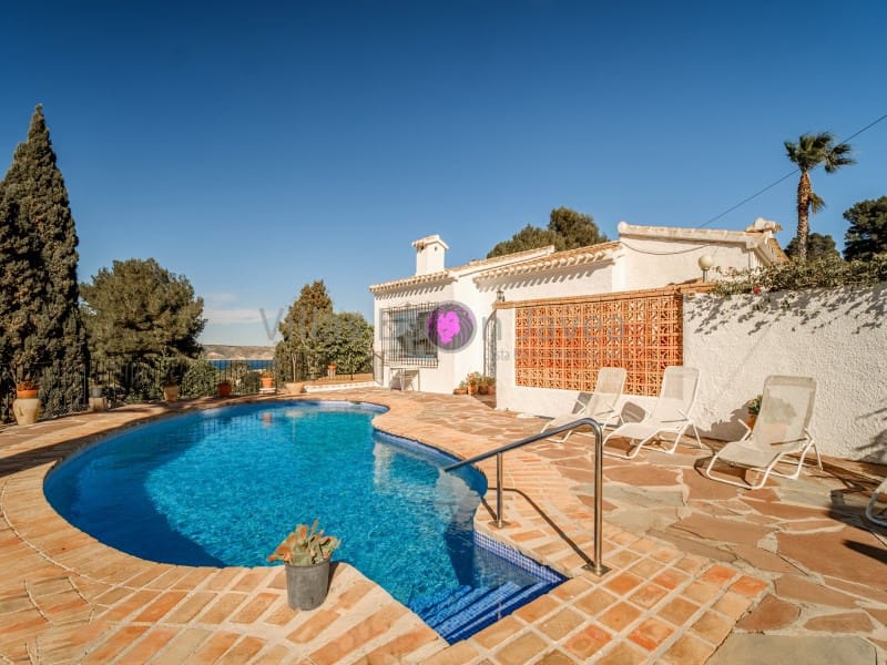 Villa/Maison de 6 chambres à louer à Javea / Xabia avec piscine - 3 700 € (Ref: 9723605)