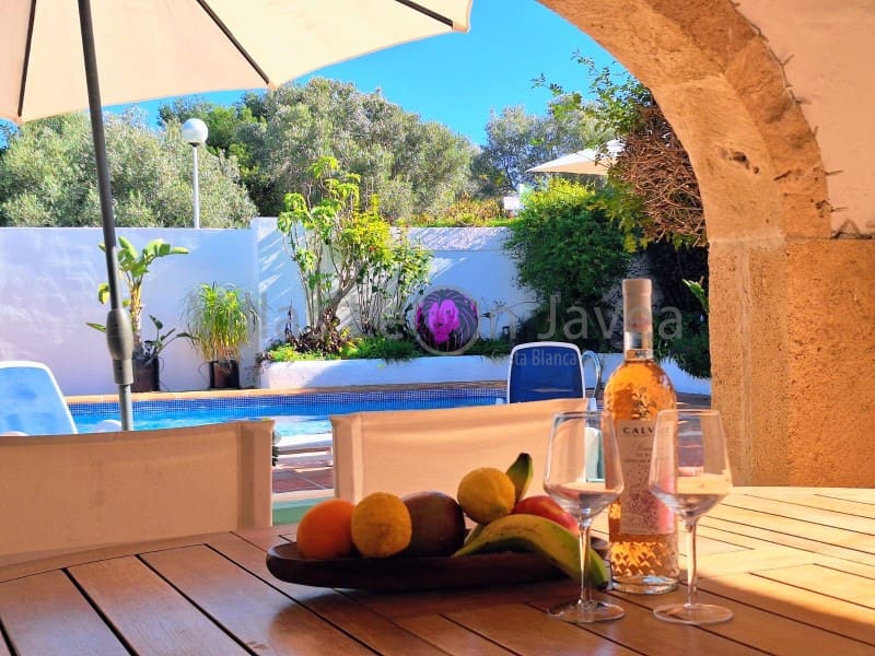 Villa/Maison de 3 chambres à louer à Javea / Xabia avec piscine - 1 750 € (Ref: 9723607)