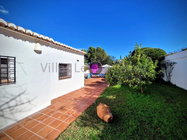 Villa/Maison de 3 chambres à louer à Cap Martí - El Tossalet - Pinomar, Javea / Xàbia avec piscine - 1 750 € (Ref: 9723607)