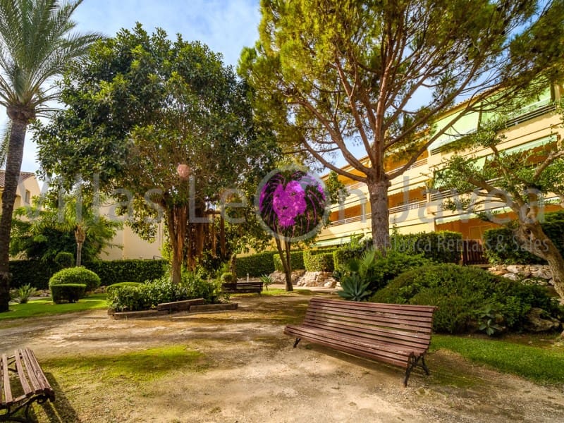 2 bedroom Apartment for rent in Javea / Xabia - € 800 (Ref: 9723610)