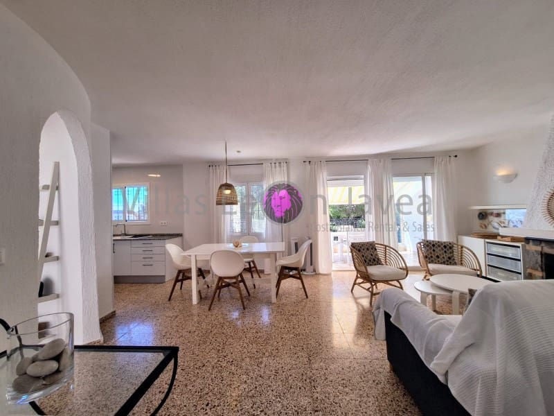 2 bedroom Townhouse for rent in Javea / Xabia with garage - € 1,100 (Ref: 9723612)