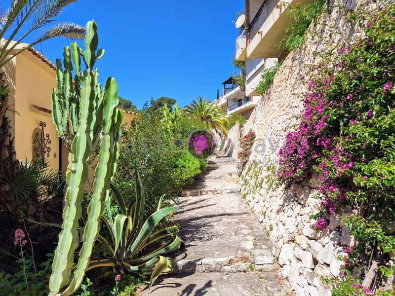 2 bedroom Townhouse for rent in Javea / Xabia with garage - € 1,100 (Ref: 9723612)