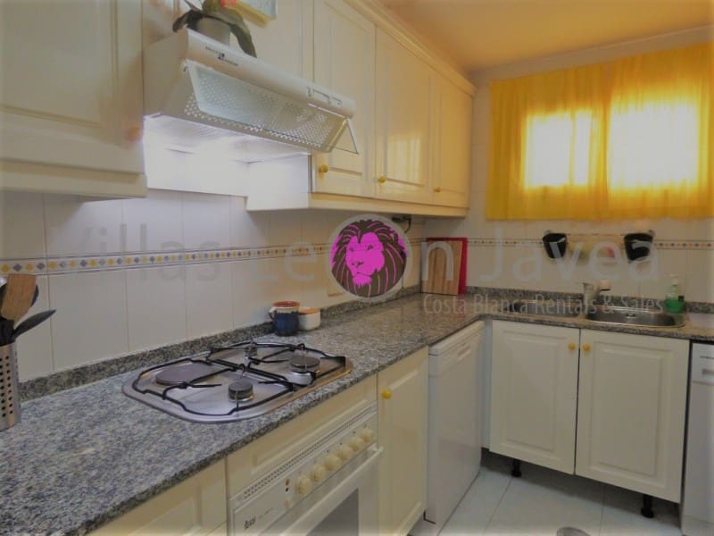 Bungalow de 3 habitaciones en Javea / Xàbia en alquiler - 1.300 € (Ref: 9723613)