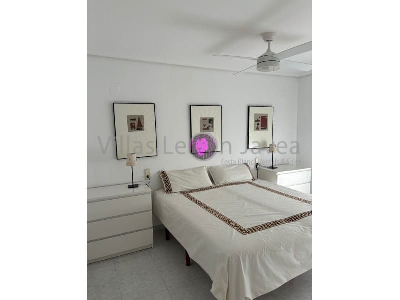 Bungalow de 3 habitaciones en Javea / Xàbia en alquiler - 1.300 € (Ref: 9723613)