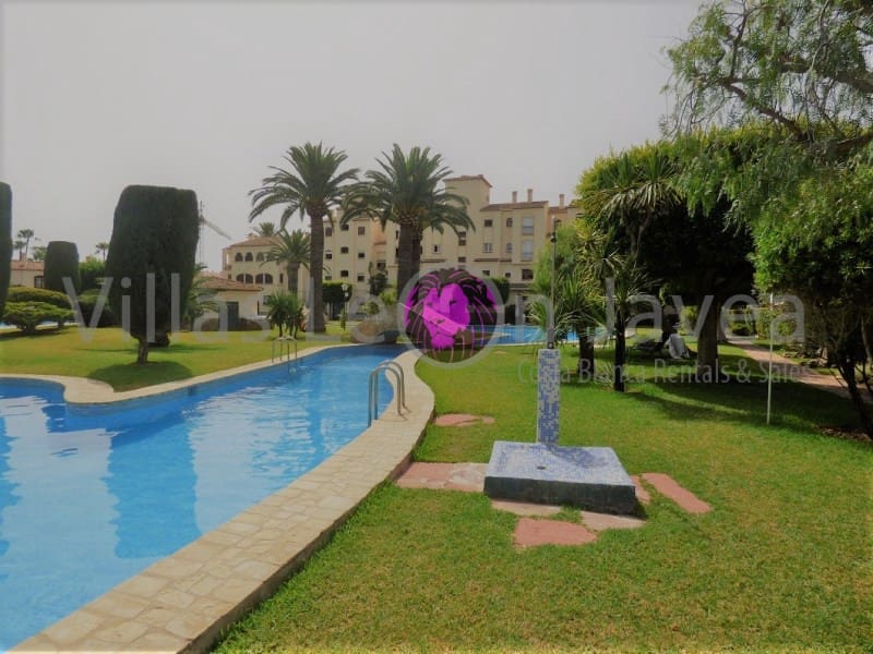 Bungalow de 3 habitaciones en Javea / Xàbia en alquiler - 1.300 € (Ref: 9723613)