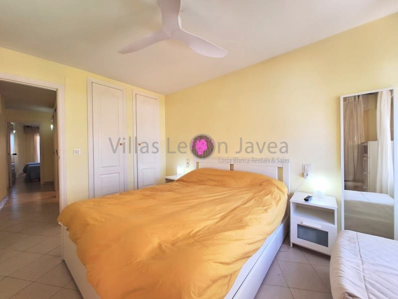 2 soverom Leilighet til leie i Javea / Xabia med garasje - € 1 970 (Ref: 9761917)