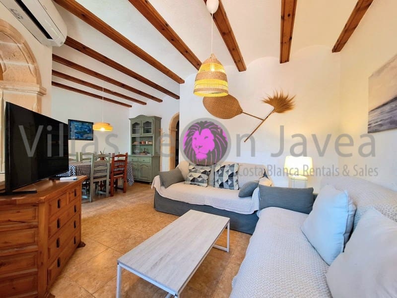 3 soveværelse Byhus til leje i Javea / Xabia med swimmingpool garage - € 1.200 (Ref: 9790956)