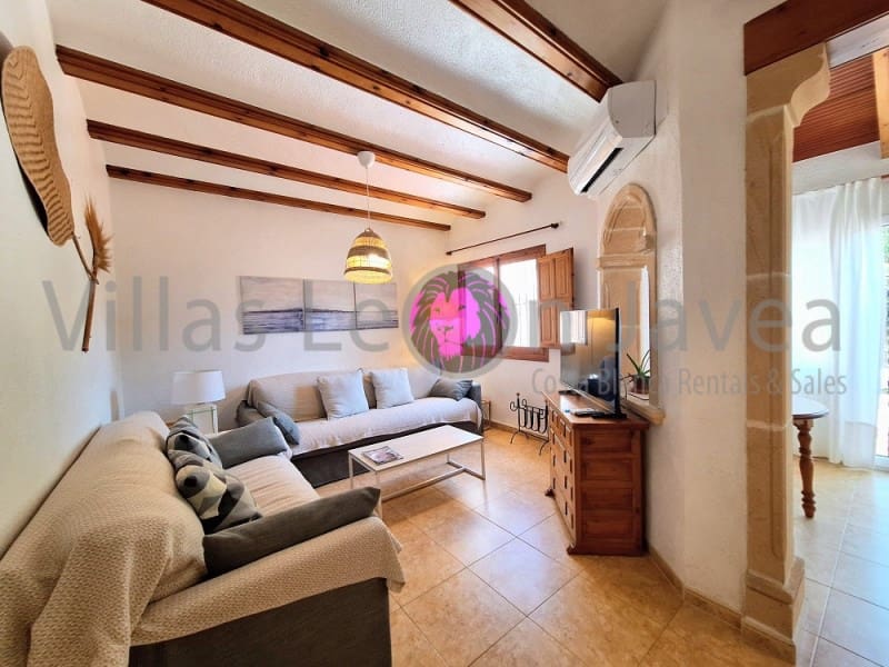 3 soveværelse Byhus til leje i Javea / Xabia med swimmingpool garage - € 1.200 (Ref: 9790956)