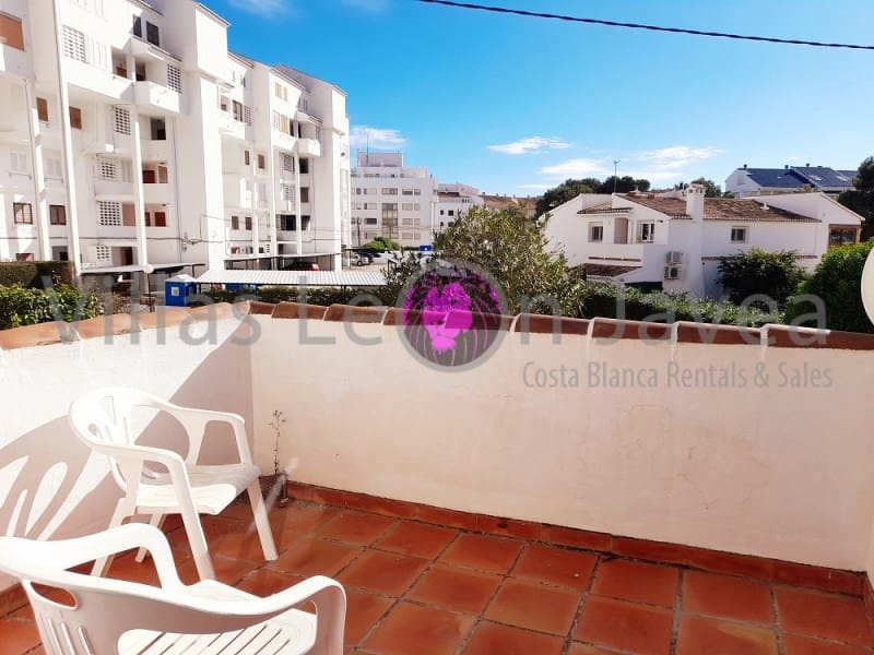 3 soveværelse Byhus til leje i Javea / Xabia med swimmingpool garage - € 1.200 (Ref: 9790956)