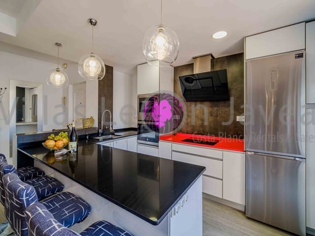 Appartement de 2 chambres à louer à Puerto, Javea / Xàbia - 1 020 € (Ref: 9804232)