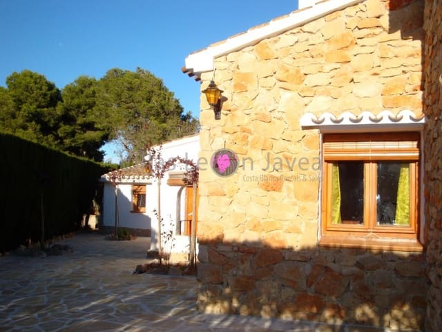 3 camera da letto Villa da affittare in Centro ciudad, Javea / Xàbia con piscina - 1.440 € (Rif: 9808166)